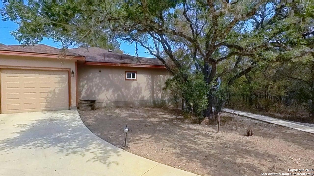 111 Clydesdale San Marcos TX 78666
