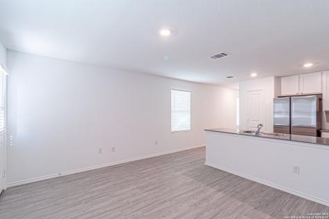 7627 Parish Place San Antonio TX 78253