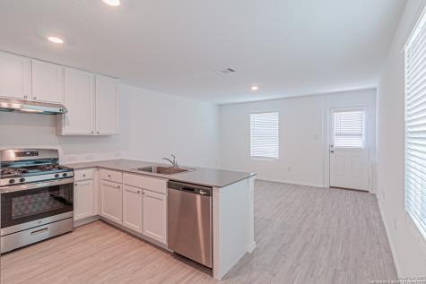 7627 Parish Place San Antonio TX 78253