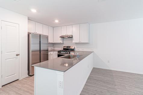 7627 Parish Place San Antonio TX 78253