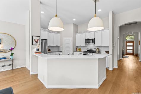 28210 Versant Hills Boerne TX 78015