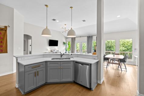 28210 Versant Hills Boerne TX 78015