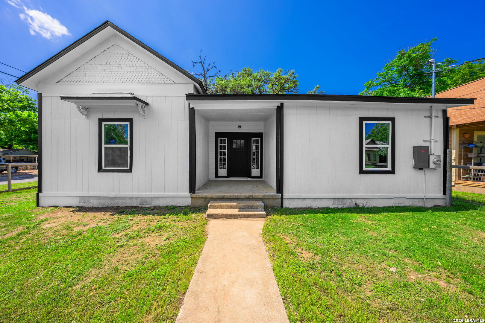 502 Ross Street Kerrville TX 78028