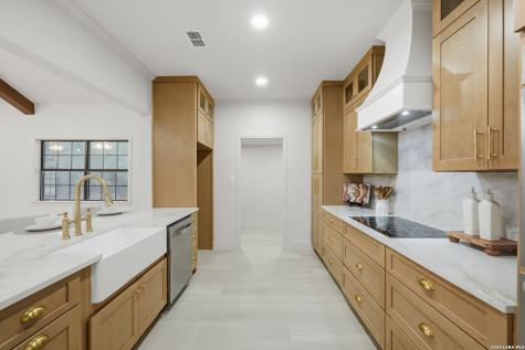 150 Lake View Drive Boerne TX 78006