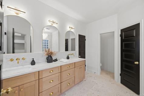 150 Lake View Drive Boerne TX 78006