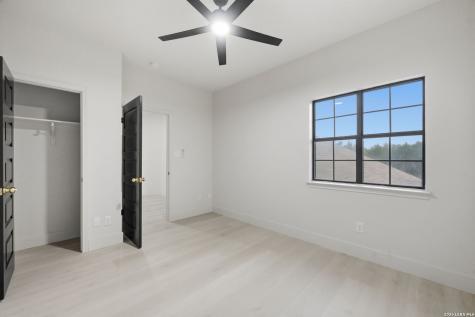 150 Lake View Drive Boerne TX 78006