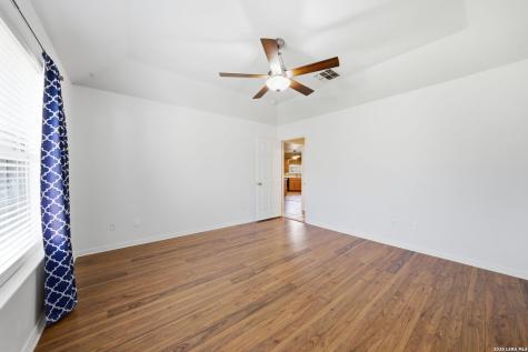 1337 Pecan Arbor New Braunfels TX 78130