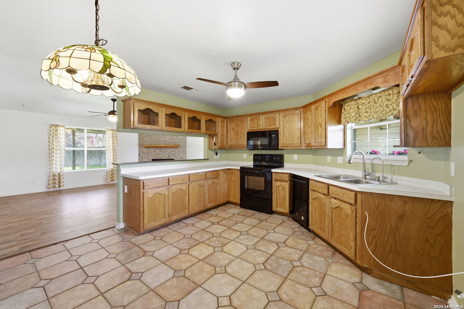 1337 Pecan Arbor New Braunfels TX 78130