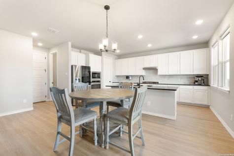229 Jereth Crossing Castroville TX 78009