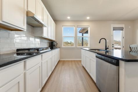 229 Jereth Crossing Castroville TX 78009