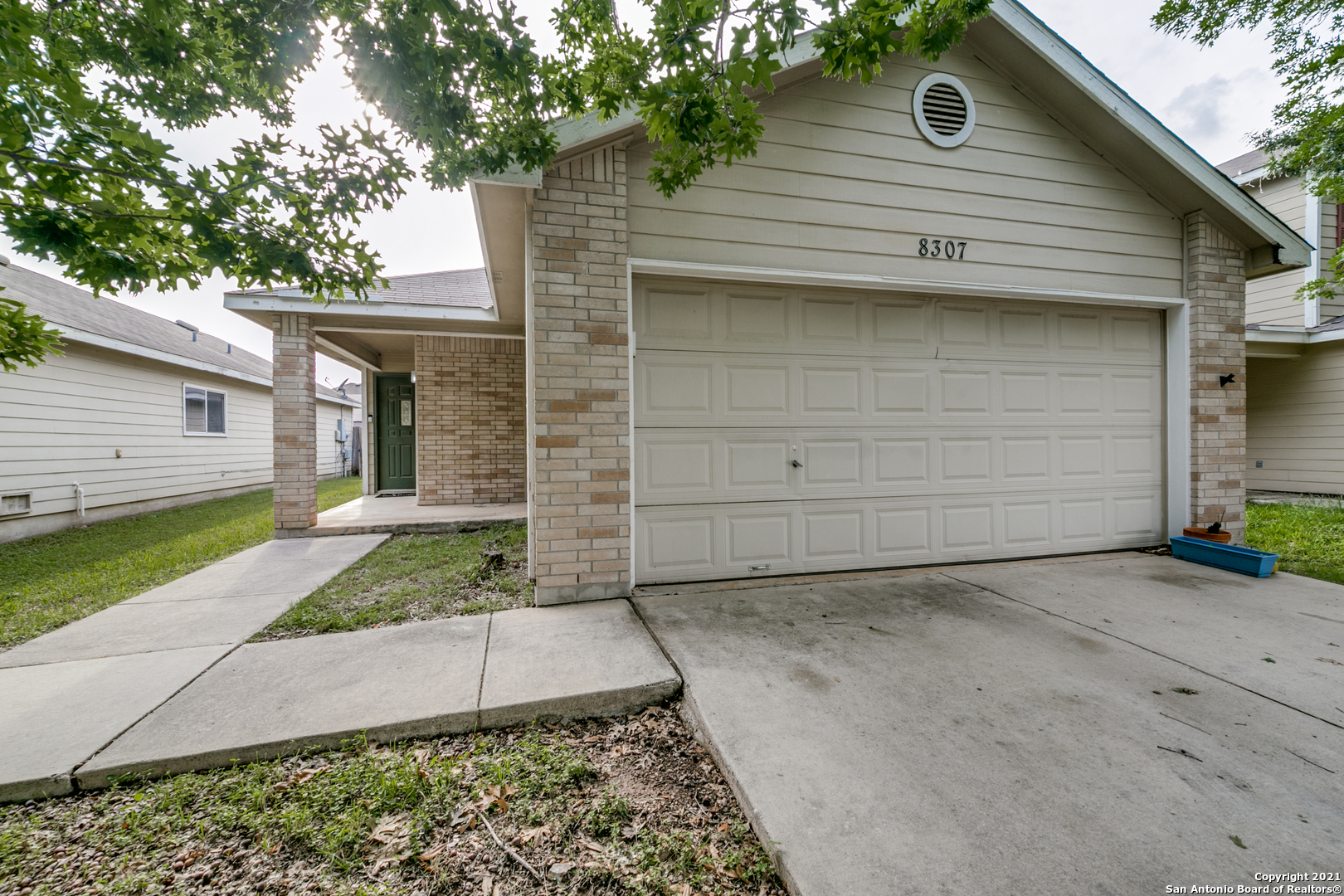 8307 Deer Creek Run San Antonio TX 78254