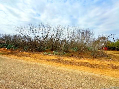 Tbd Old Highway 81 Lot 2 Moore TX 78057