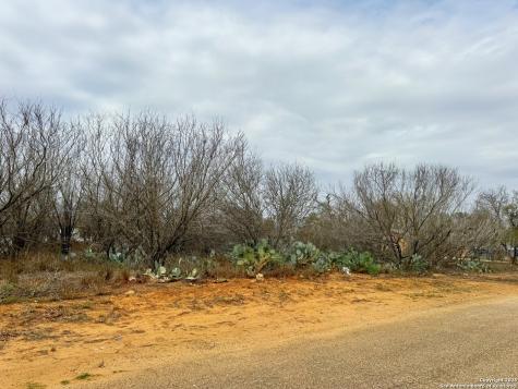 Tbd Old Highway 81 Lot 2 Moore TX 78057