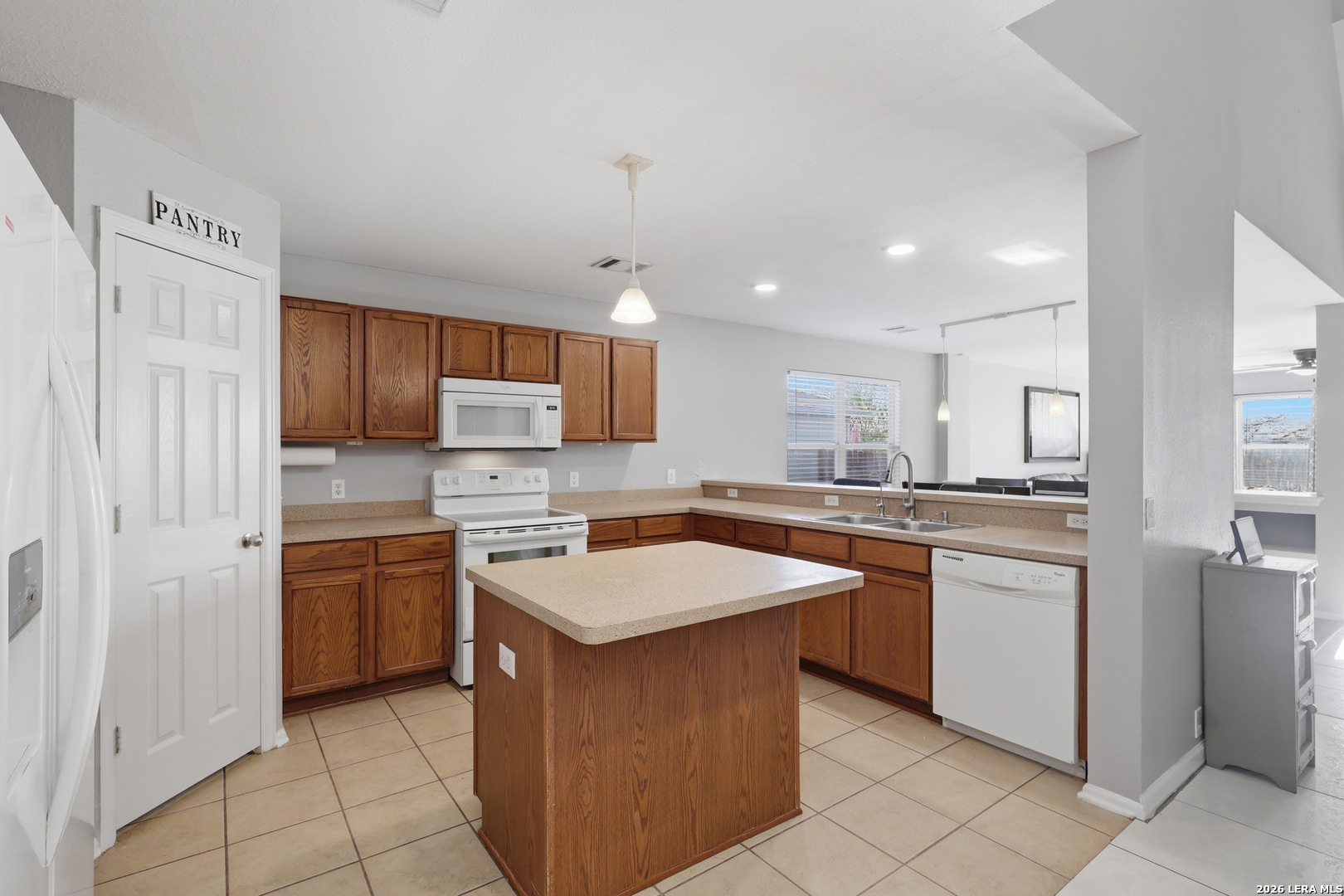10003 Buescher San Antonio TX 78223