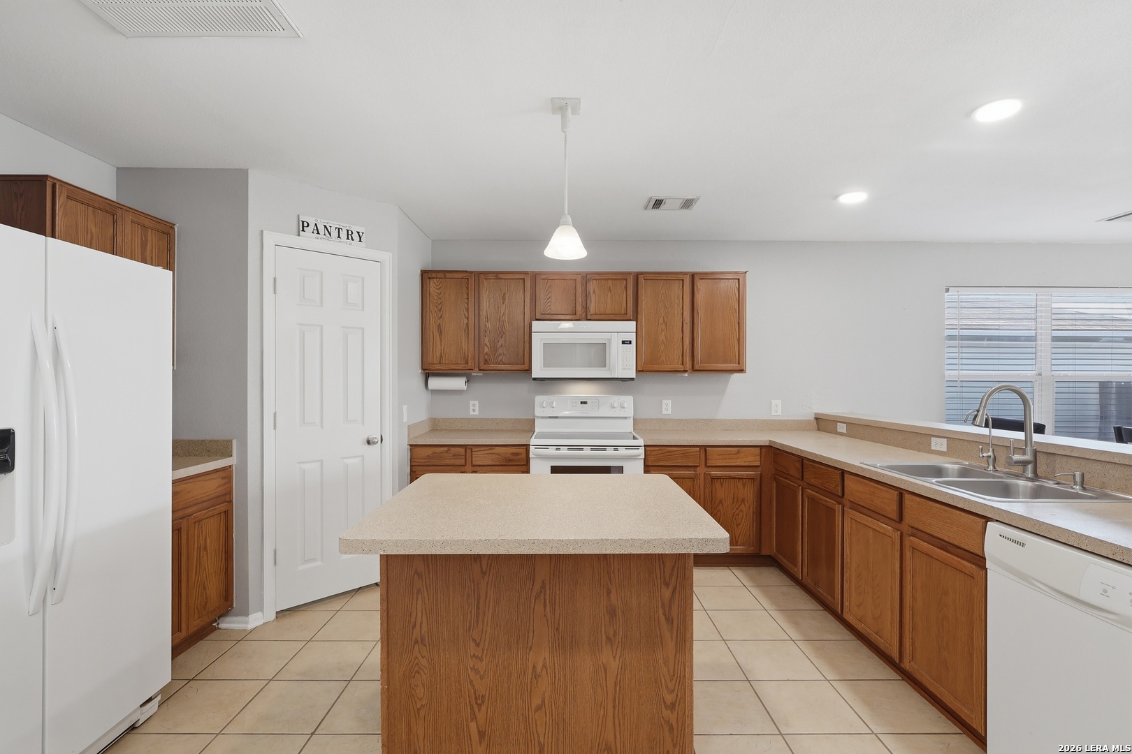 10003 Buescher San Antonio TX 78223