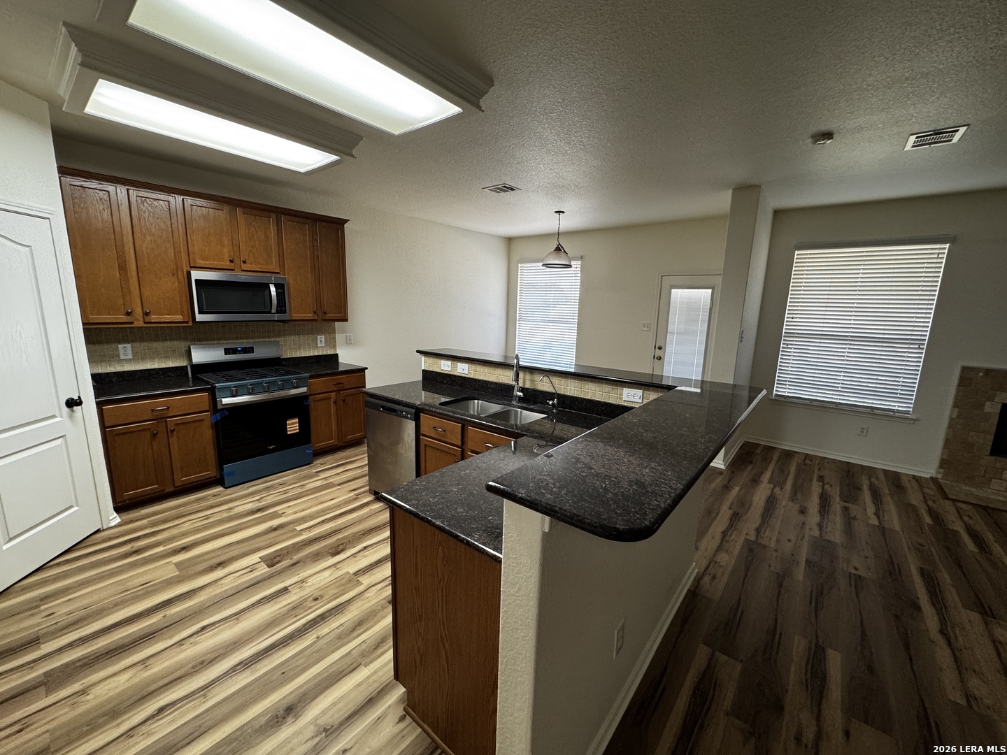 5911 Cinnabar Cove San Antonio TX 78222