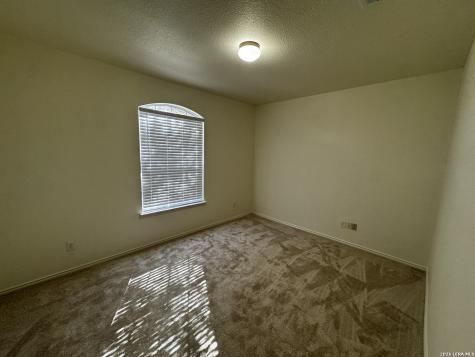 5911 Cinnabar Cove San Antonio TX 78222