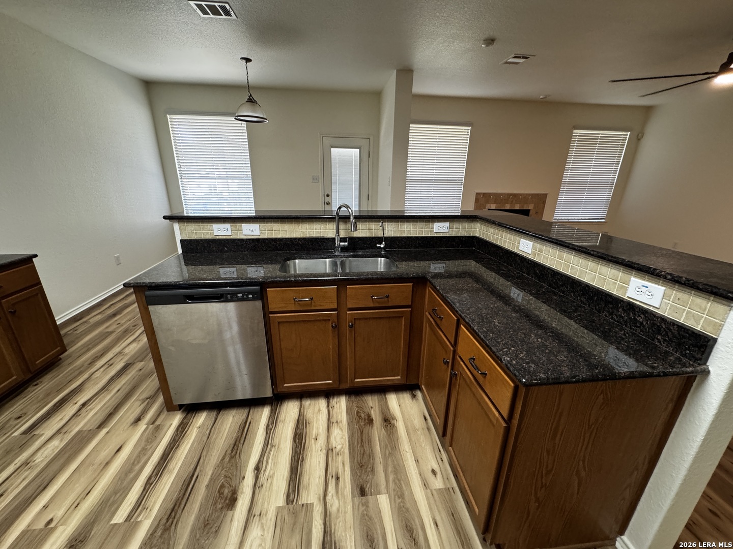 5911 Cinnabar Cove San Antonio TX 78222
