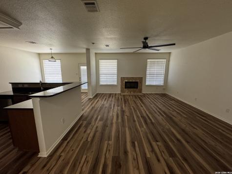 5911 Cinnabar Cove San Antonio TX 78222