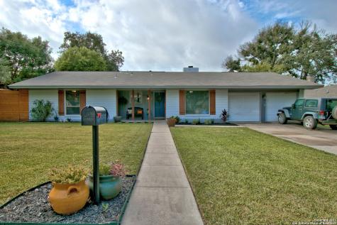 1010 Mount Riga San Antonio TX 78213