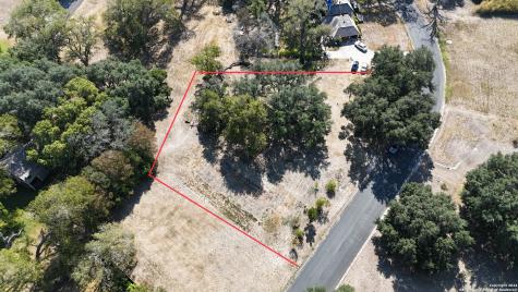 33 Glen Cove Seguin TX 78155