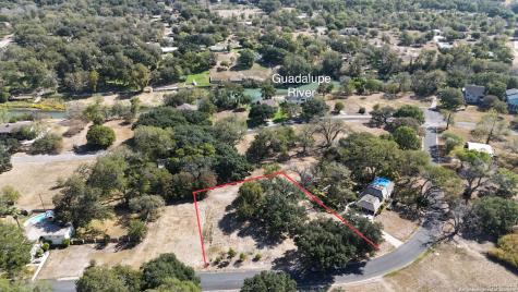 33 Glen Cove Seguin TX 78155