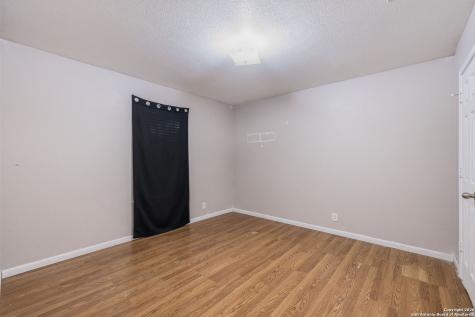 5519 Red Canyon San Antonio TX 78252