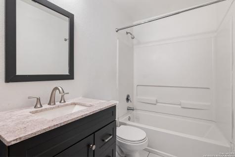 5519 Red Canyon San Antonio TX 78252