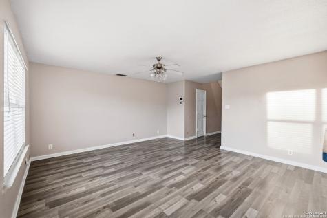 5519 Red Canyon San Antonio TX 78252