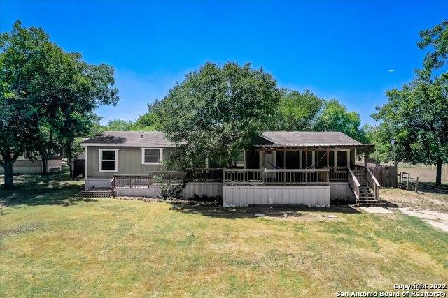 242 Shady Lane Seguin TX 78155