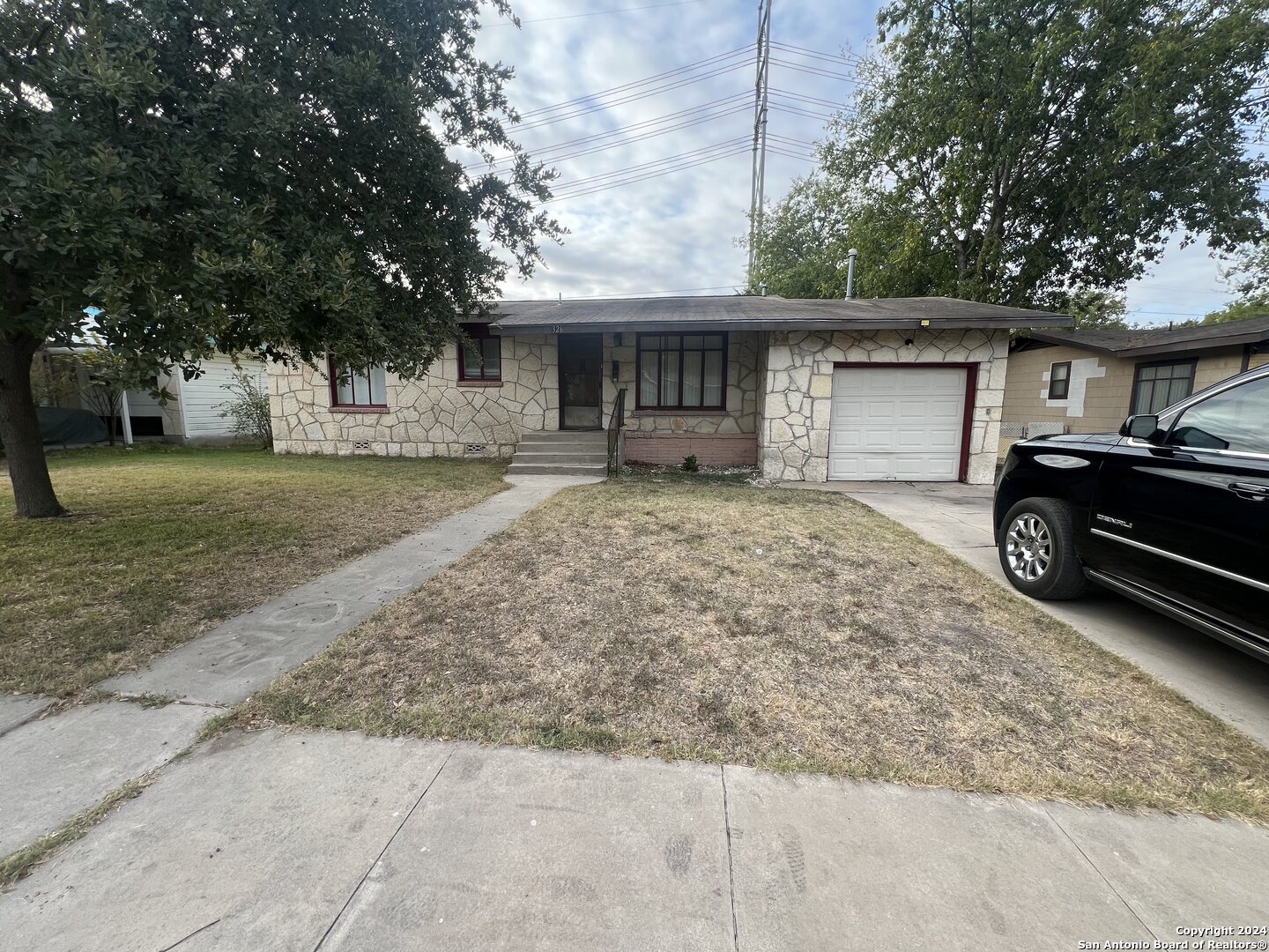 326 Eland Drive San Antonio TX 78213