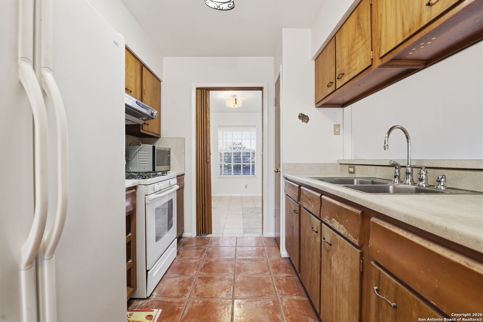 9366 Schaefer Road Converse TX 78109
