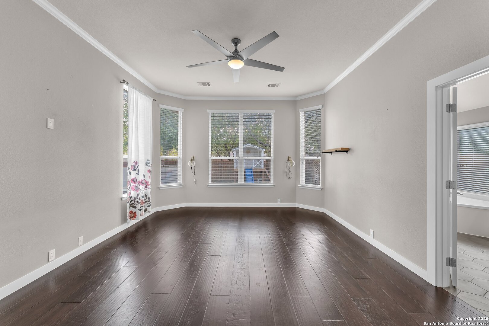 918 Steubing Oaks San Antonio TX 78258