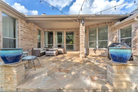 918 Steubing Oaks San Antonio TX 78258