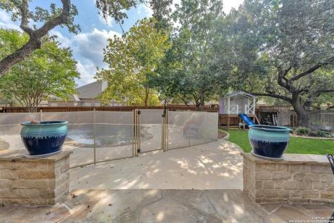 918 Steubing Oaks San Antonio TX 78258