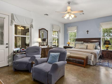 241 Ammann Road Boerne TX 78015