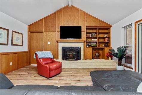 407 Windsor New Braunfels TX 78132