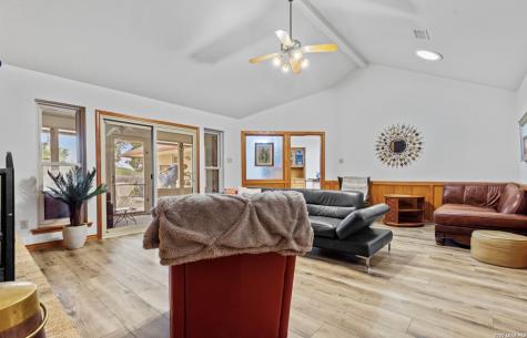 407 Windsor New Braunfels TX 78132