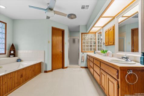 407 Windsor New Braunfels TX 78132