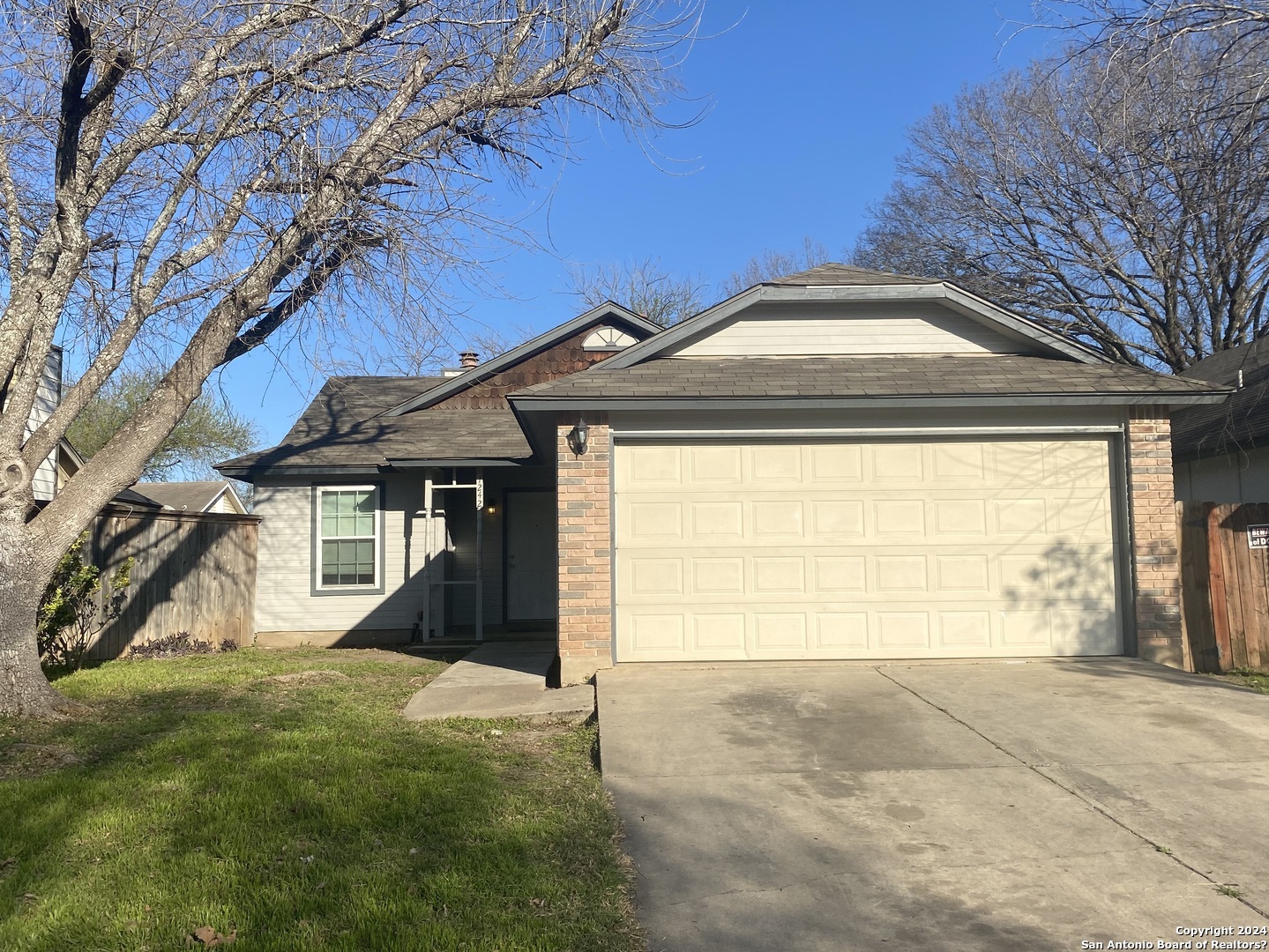 7242 Lansbury Drive San Antonio TX 78250
