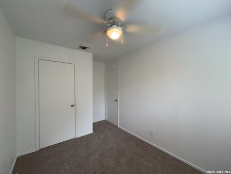 6202 Valley Cliff San Antonio TX 78250