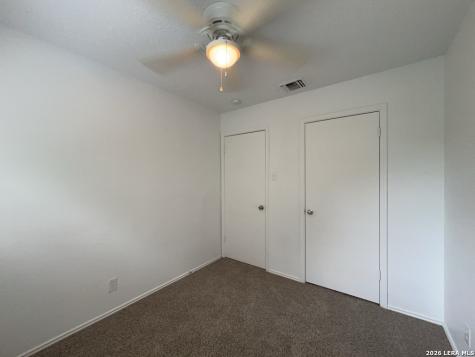 6202 Valley Cliff San Antonio TX 78250