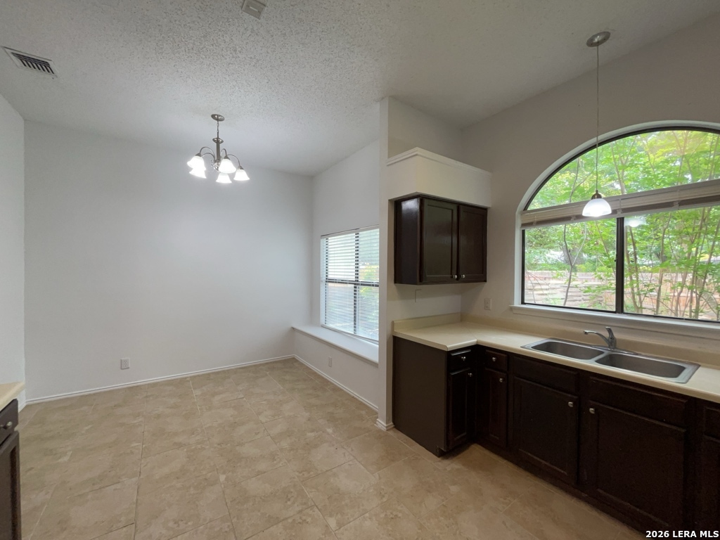6202 Valley Cliff San Antonio TX 78250