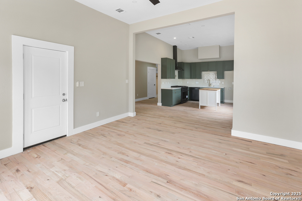 926 Nolan Street San Antonio TX 78202