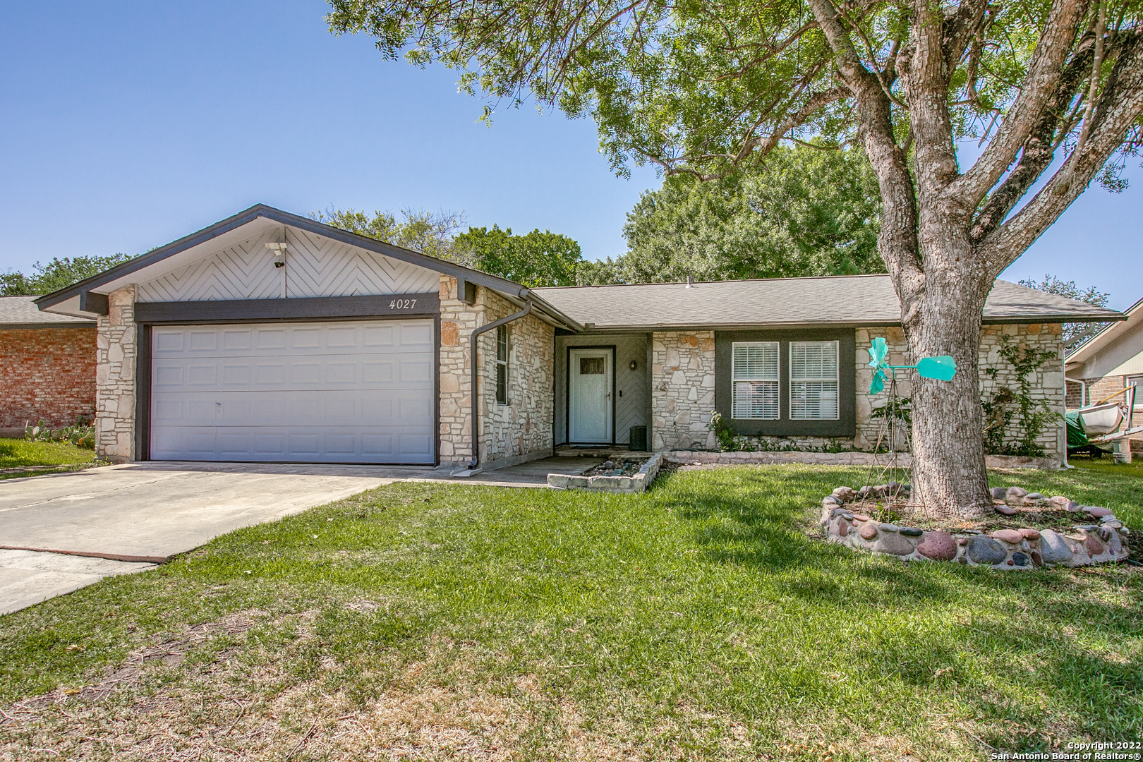 4027 Briar Hollow Street San Antonio TX 78247