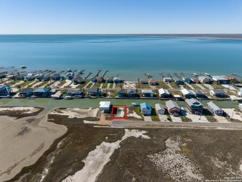 153 Starfish Drive Rockport TX 78382