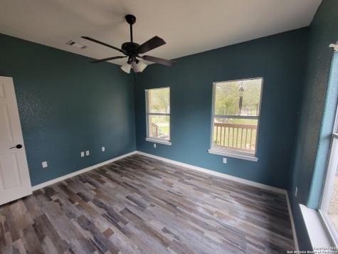 254 County Road 6876 Natalia TX 78059