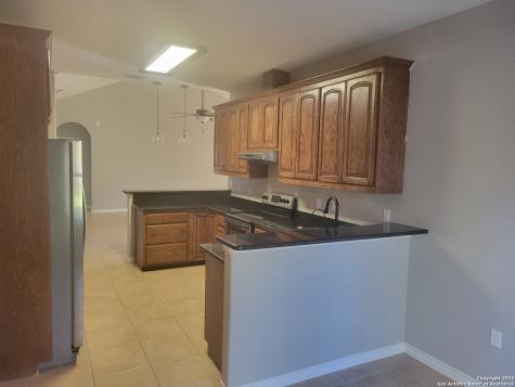 254 County Road 6876 Natalia TX 78059