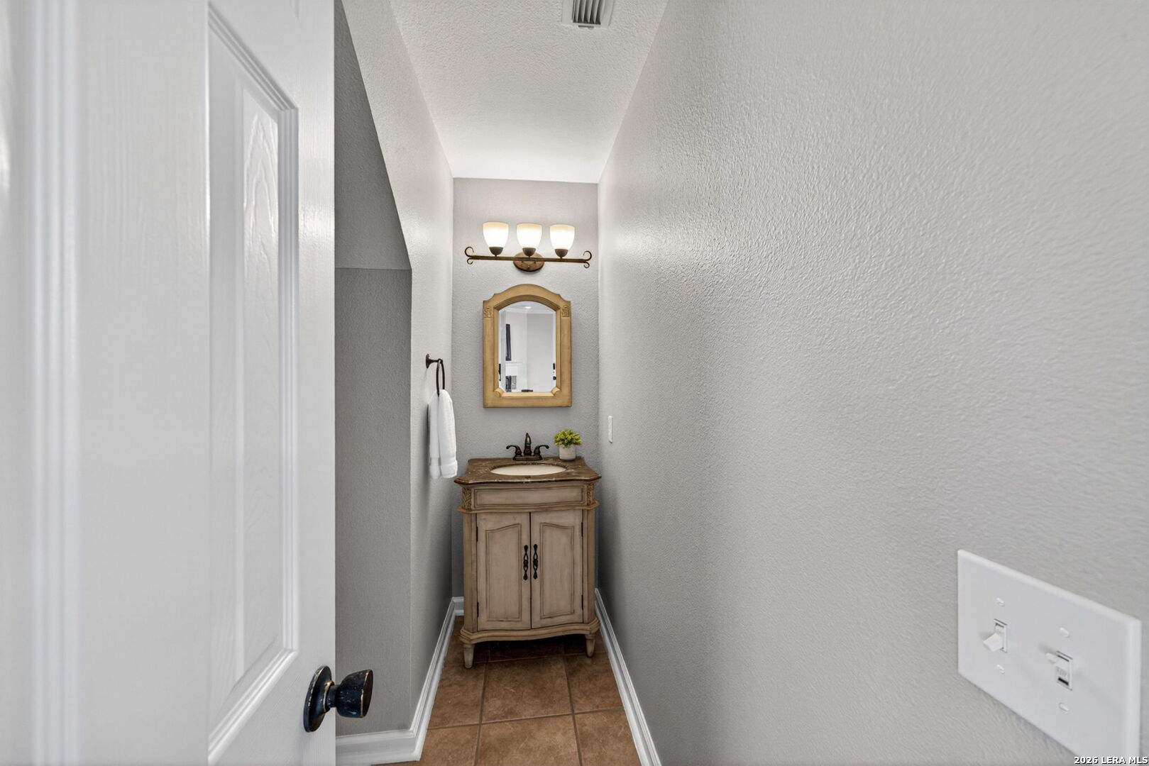 6517 Rosethorn Drive San Antonio TX 78249