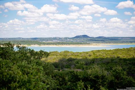 632 Lake Forrest Canyon Lake TX 78133